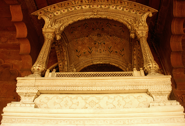 peacock throne