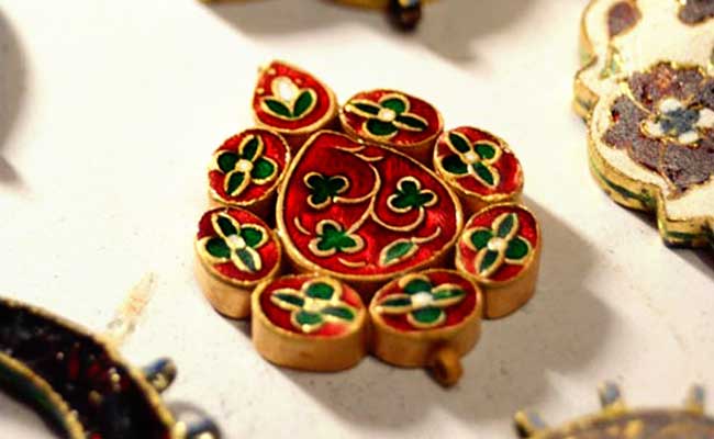 Traditional Meenakari Jewellery Design