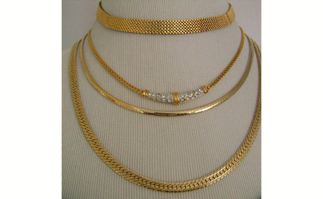 Flat Gold Necklace Set