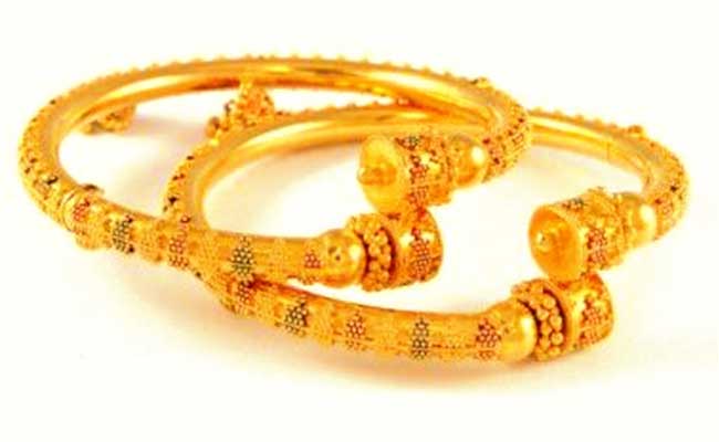 Gold Bangle Churi