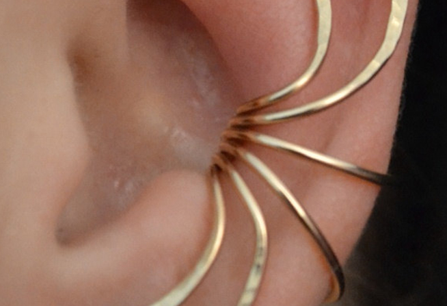 Modern Gold Earrings Design
