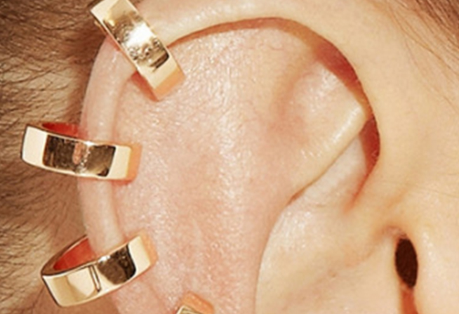 Stylish Hoop Designed Gold Earring