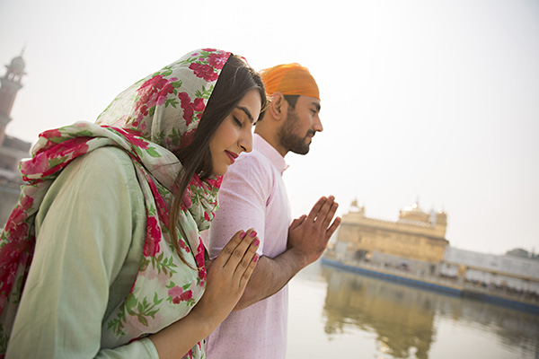 Golden Temple Devotees