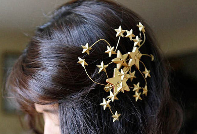 Star Designed Gold Accessory For Hair