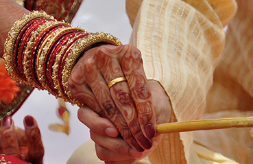 भारतीय शादियों में गोल्ड का महत्व भारतीय शादियों में गोल्ड का महत्व