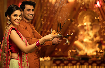 Gold - An essential metal during Indian festivals Gold - An essential metal during Indian festivals