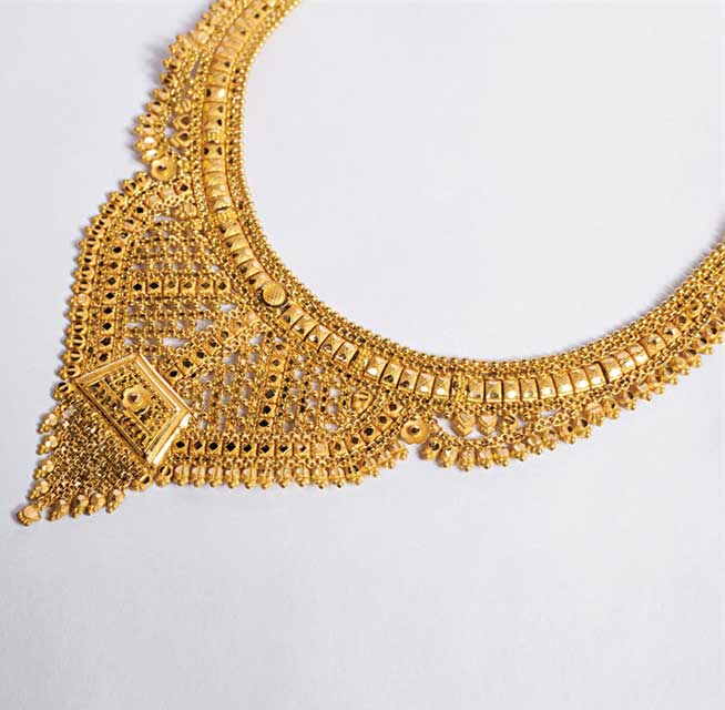 Gold Necklace Set with Price | Buy Gold Necklace Set Online