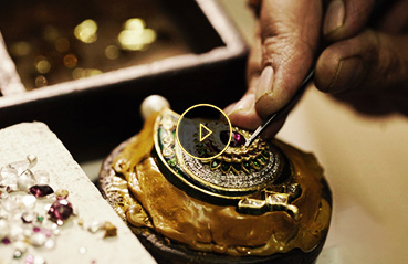 The process of making Kundan Jadau jewellery