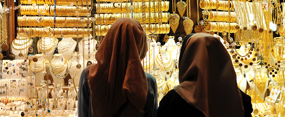 A tête-à-tête with the love for Gold in Middle Eastern countries A tête-à-tête with the love for Gold in Middle Eastern countries