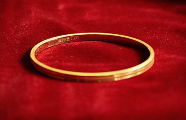 What is the difference between hallmarked and KDM gold What is the difference between hallmarked and KDM gold