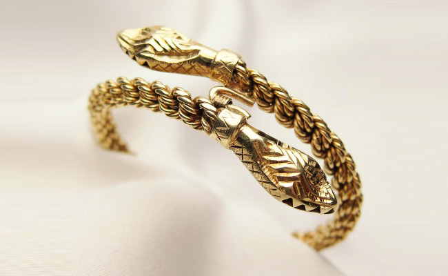 Snake like Gold Bracelet