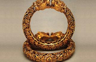 Animal Inspired Gold Ornaments Designs