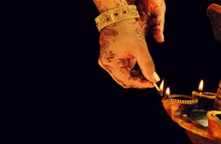 Festive Glitter and Gold