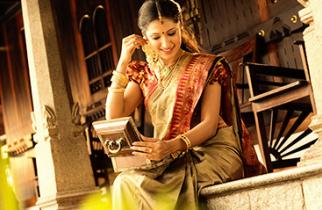 Woman wearing gold ornaments