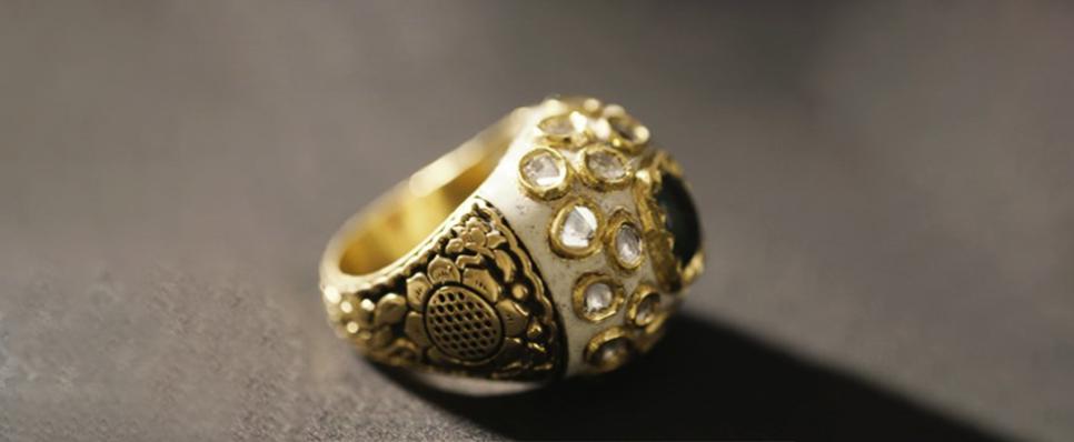 22 carat gold ring from 1997 – The Antique Ring Shop