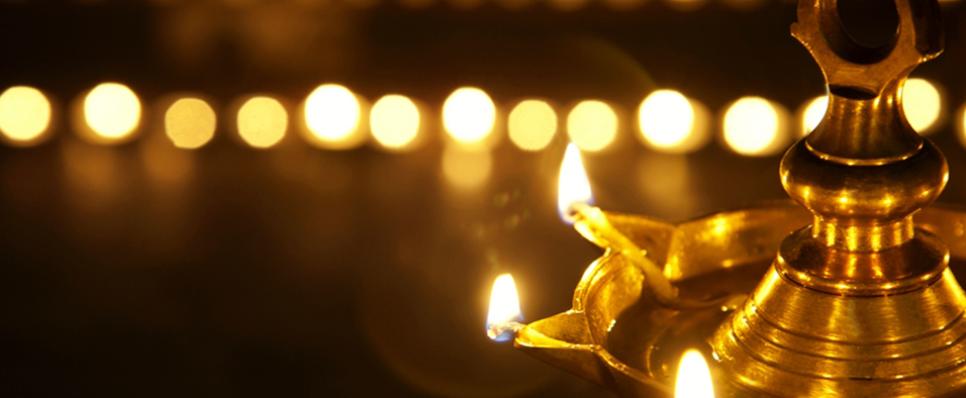 Eternal light of metal gold Eternal light of metal gold