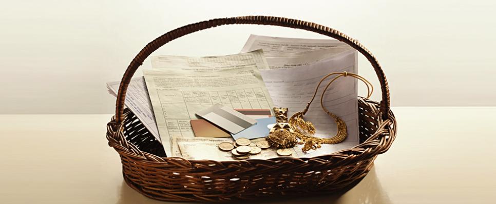 Relation between gold control act and gold bond scheme Relation between gold control act and gold bond scheme