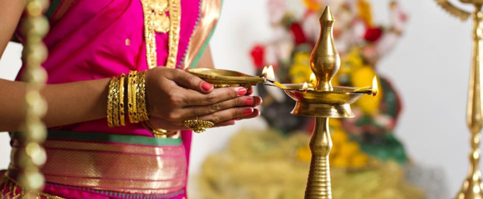 Traditional pure gold jewellery Traditional pure gold jewellery