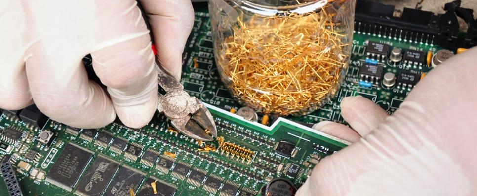 Is Gold Used In Electronics Is Gold Used In Electronics